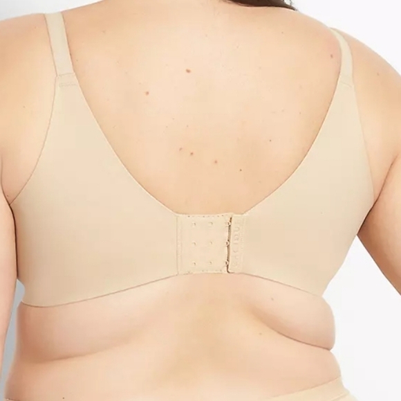 Totally Smooth Lightly Lined Full Coverage Bra - Picture 7 of 14